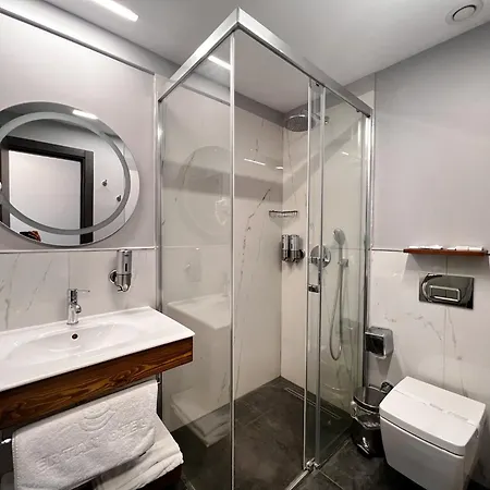 Ertan Hotel Çeşme